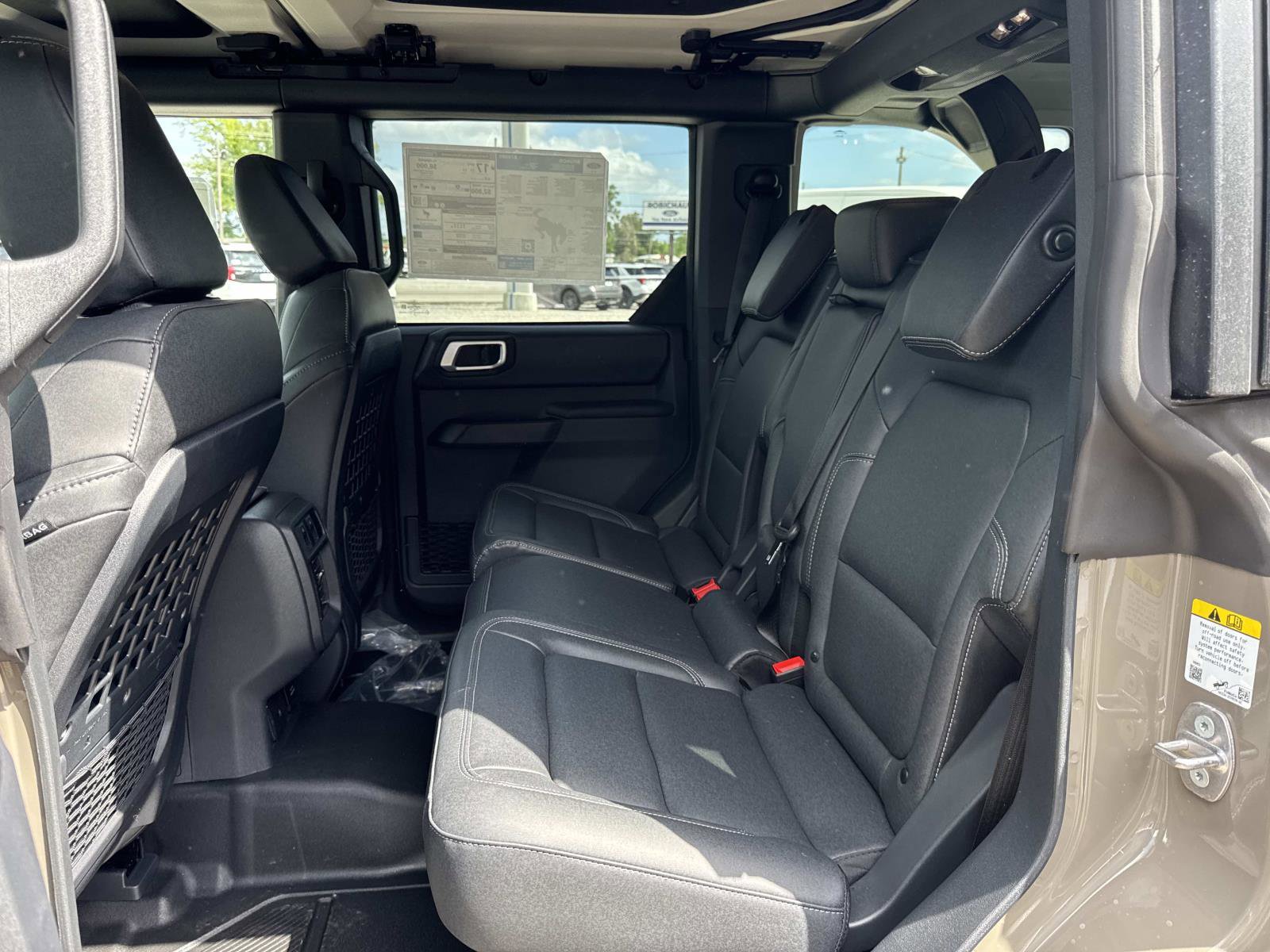 New 2026 Ford Bronco Badlands AWD/4WD image 14