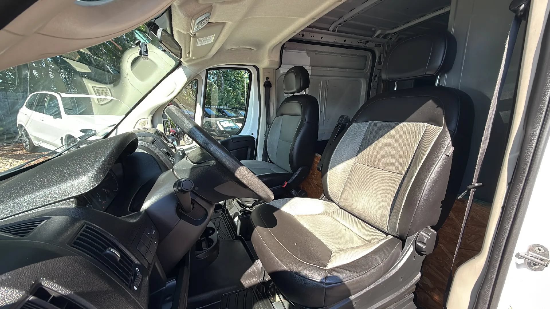 Used 2019 RAM ProMaster 2500 FWD image 18