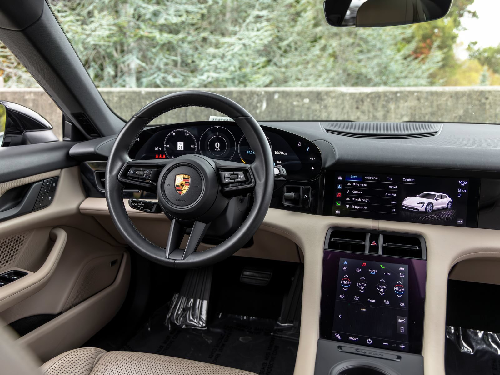 Certified 2022 Porsche Taycan 4 Cross Turismo AWD/4WD image 37