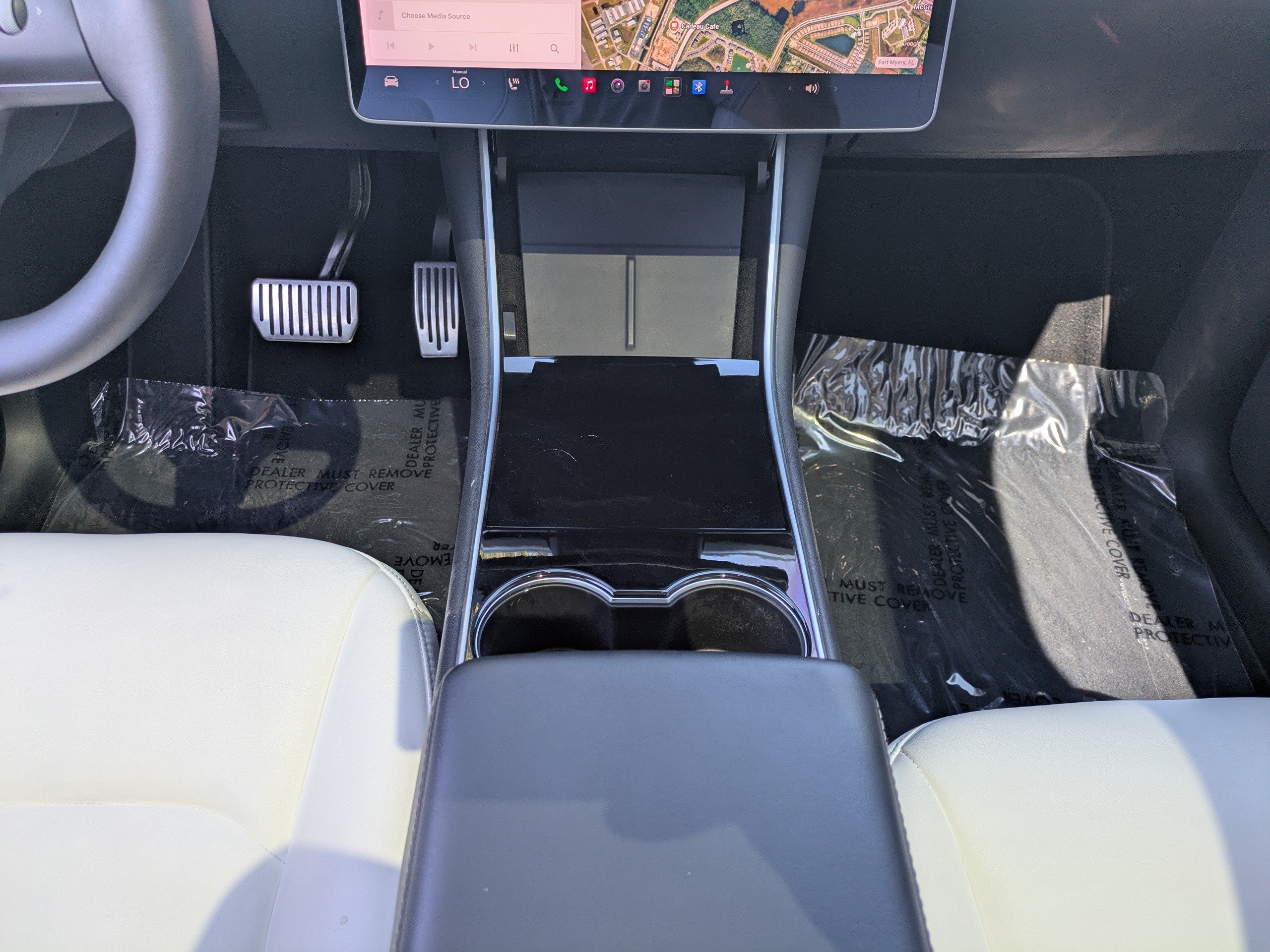 Used 2021 Tesla Model Y Long Range AWD/4WD image 18