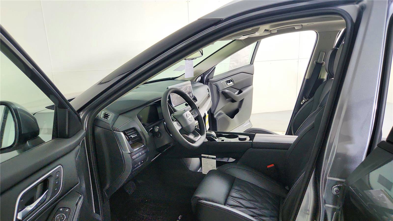 New 2026 Nissan Rogue Platinum w/ Platinum Premium Package image 28