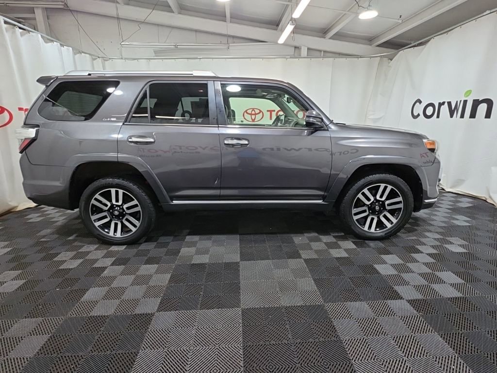 Used 2016 Toyota 4Runner Limited image 9