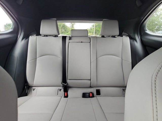 Used 2025 Lexus UX 300h FWD w/ Accessory Package (Z2) image 5