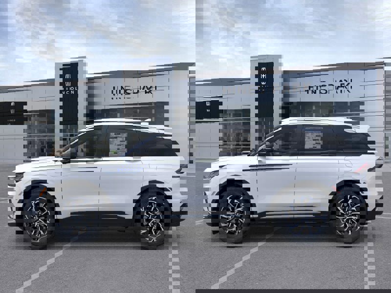 New 2026 Lincoln Nautilus Premier w/ Equipment Group 102A image 3