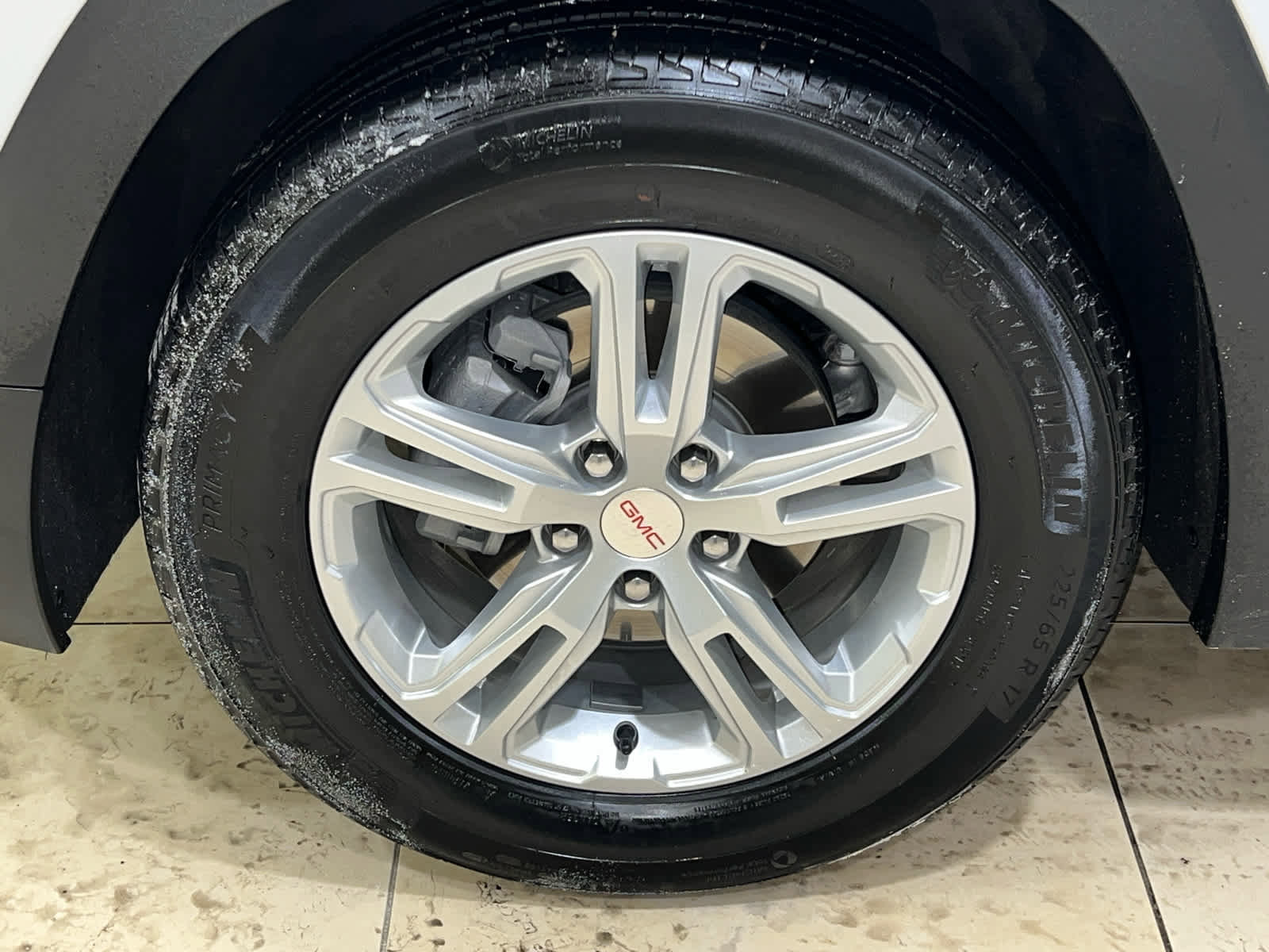 Used 2023 GMC Terrain SLE image 7