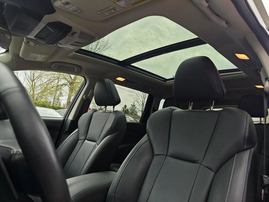 Used 2024 Subaru Ascent Limited w/ Technology Package image 23