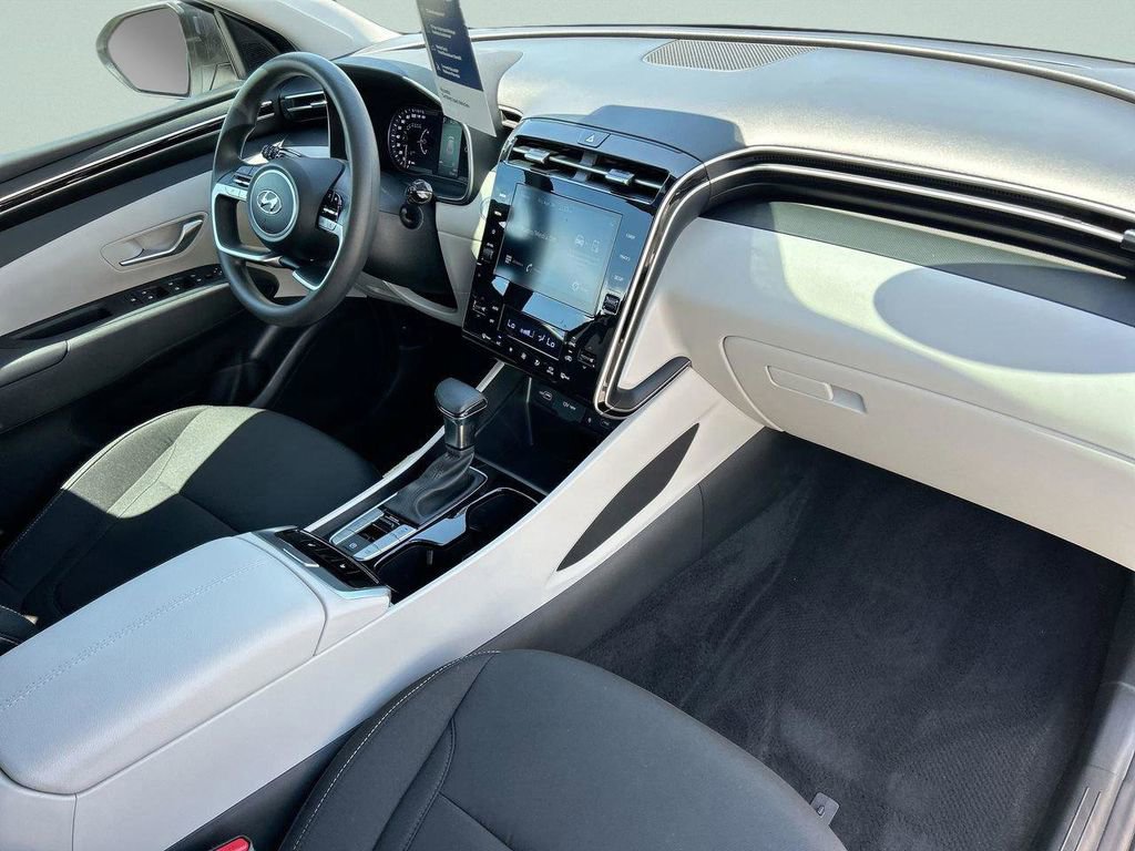 Certified 2024 Hyundai Tucson SEL FWD image 15