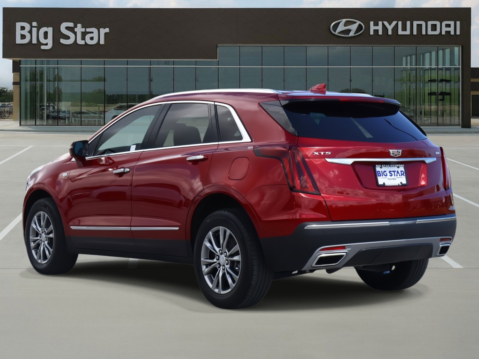 Used 2021 Cadillac XT5 Premium Luxury image 3