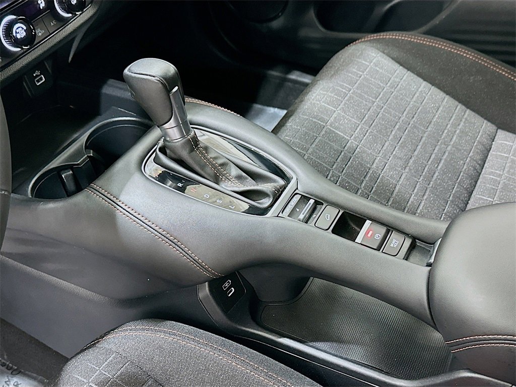 Used 2024 Honda HR-V Sport image 16