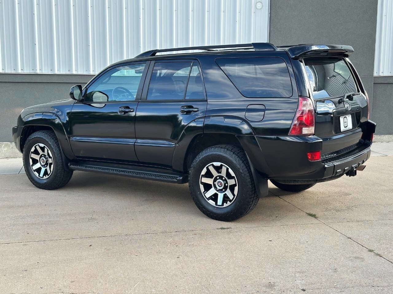 Used 2003 Toyota 4Runner SR5 image 10