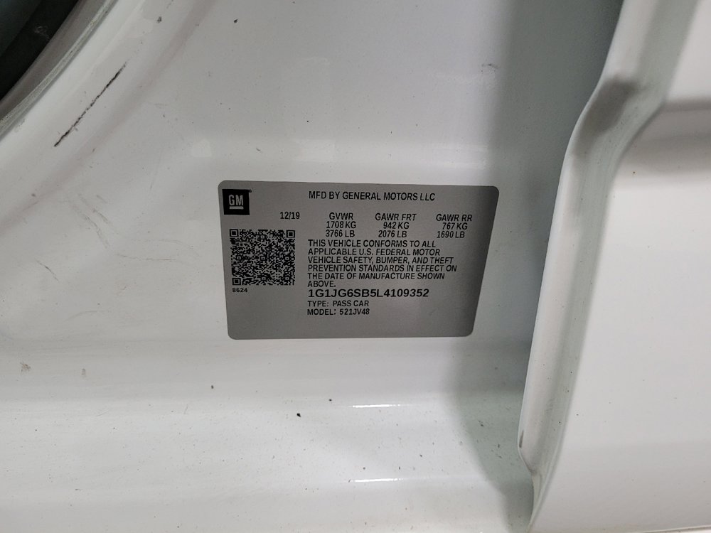 Used 2020 Chevrolet Sonic LT image 33