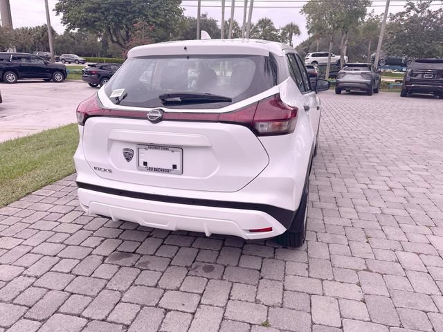 Used 2024 Nissan Kicks S FWD image 31