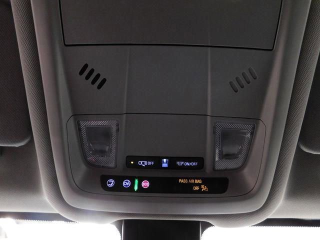 Used 2024 GMC Terrain SLE image 30