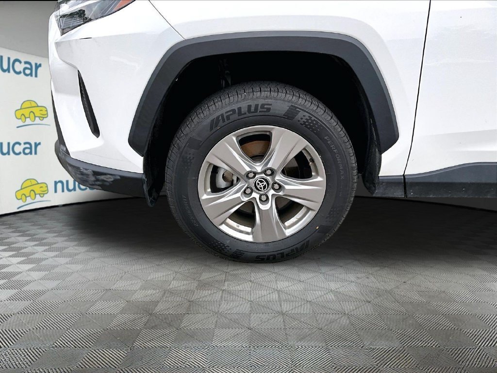 Certified 2024 Toyota RAV4 XLE FWD image 7