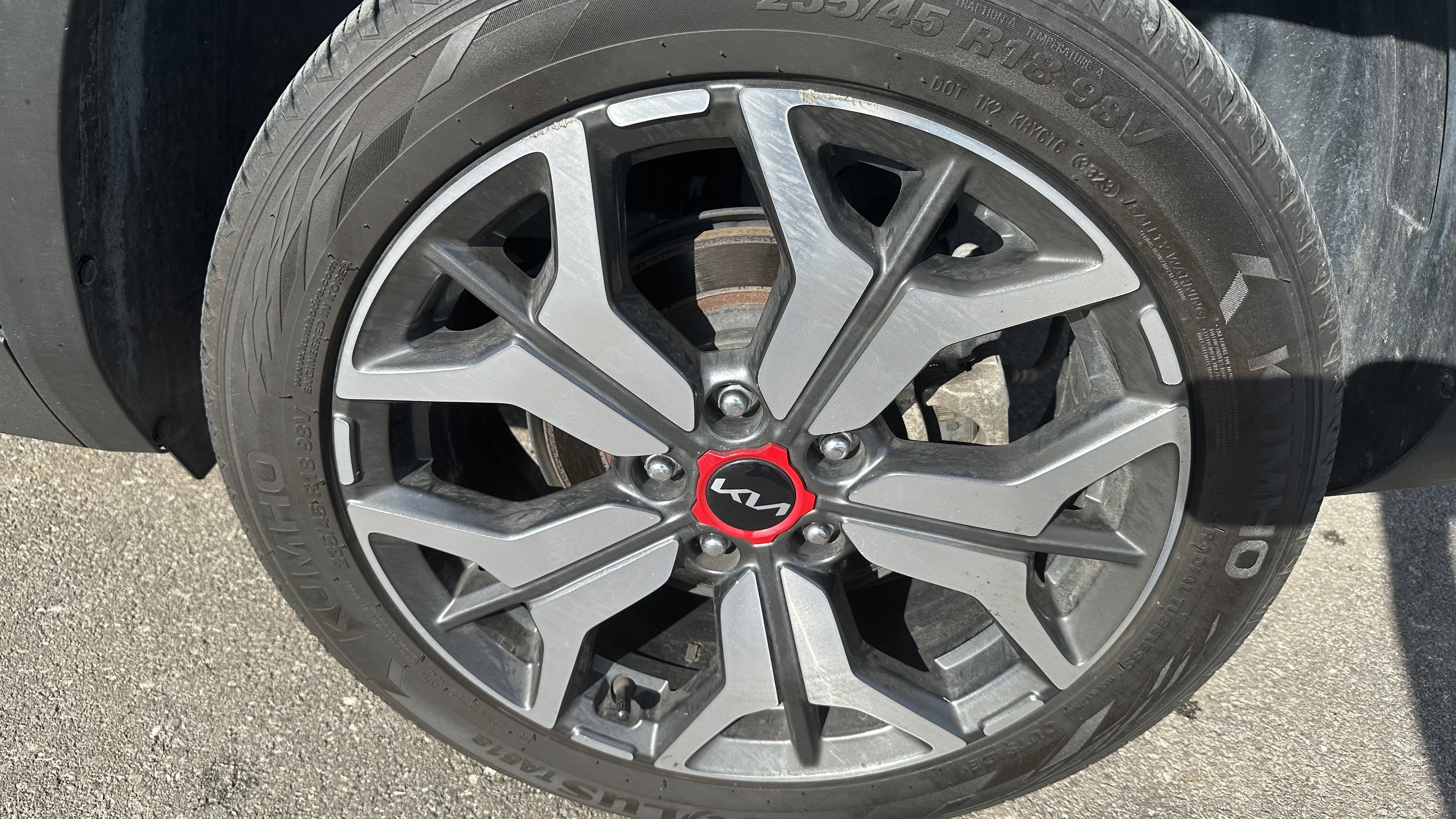 Used 2022 Kia Seltos SX w/ Sunroof Package image 13