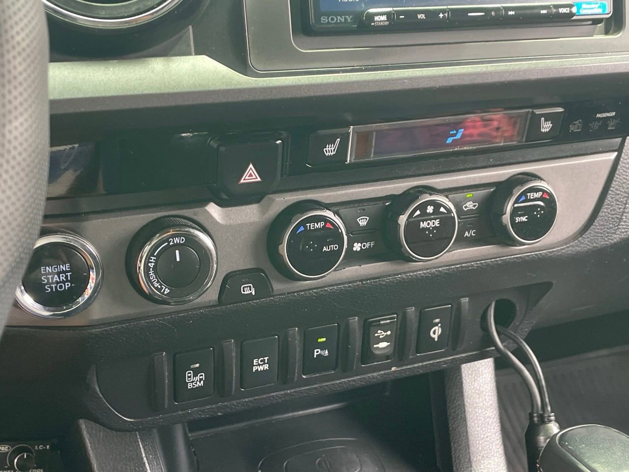 Used 2017 Toyota Tacoma TRD Pro image 10