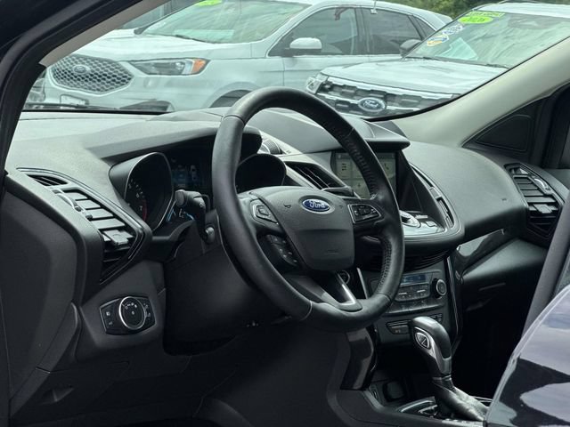 Used 2019 Ford Escape Titanium AWD/4WD image 30