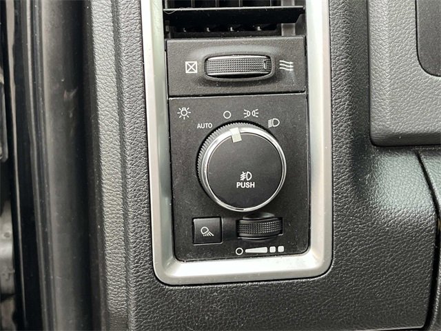 Used 2013 RAM 1500 Outdoorsman image 33