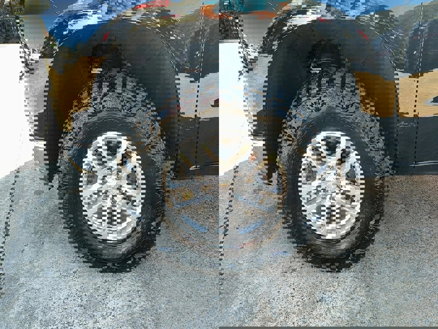 Used 2022 Chevrolet Silverado 1500 LT image 9