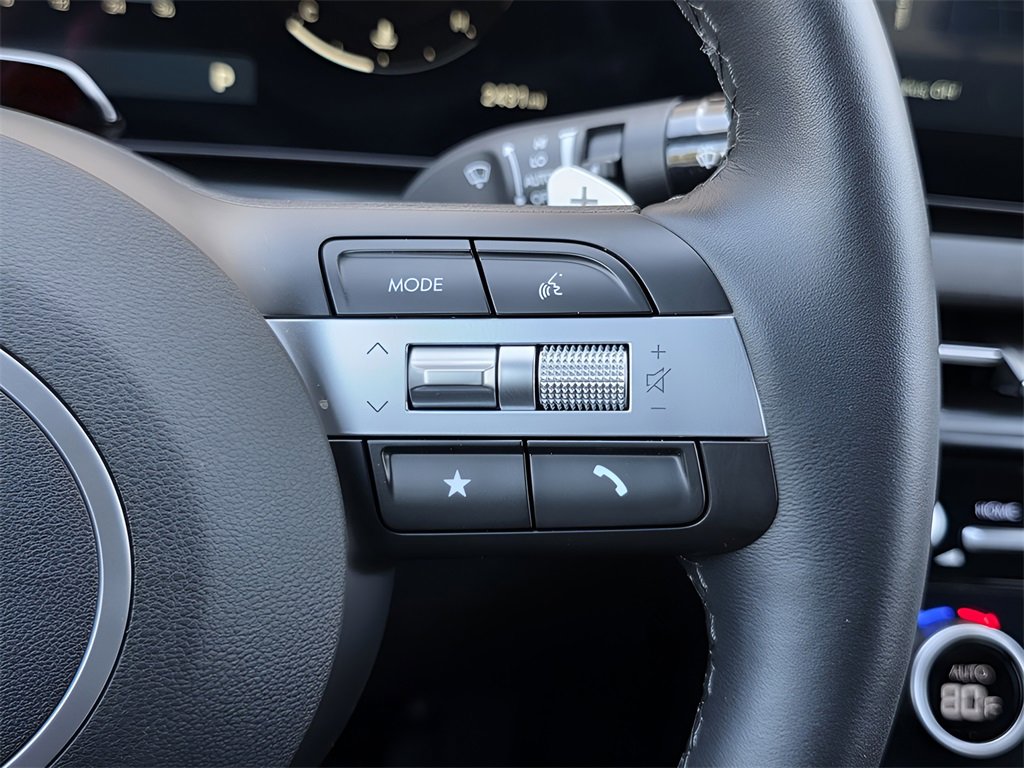 Used 2025 Hyundai Santa Cruz Limited image 28