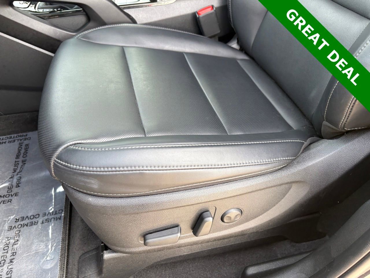 Used 2025 Kia Telluride S FWD image 32