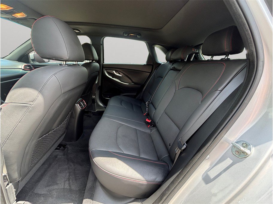 Used 2018 Hyundai Elantra GT Sport w/ Sport Tech Package 04 FWD image 36