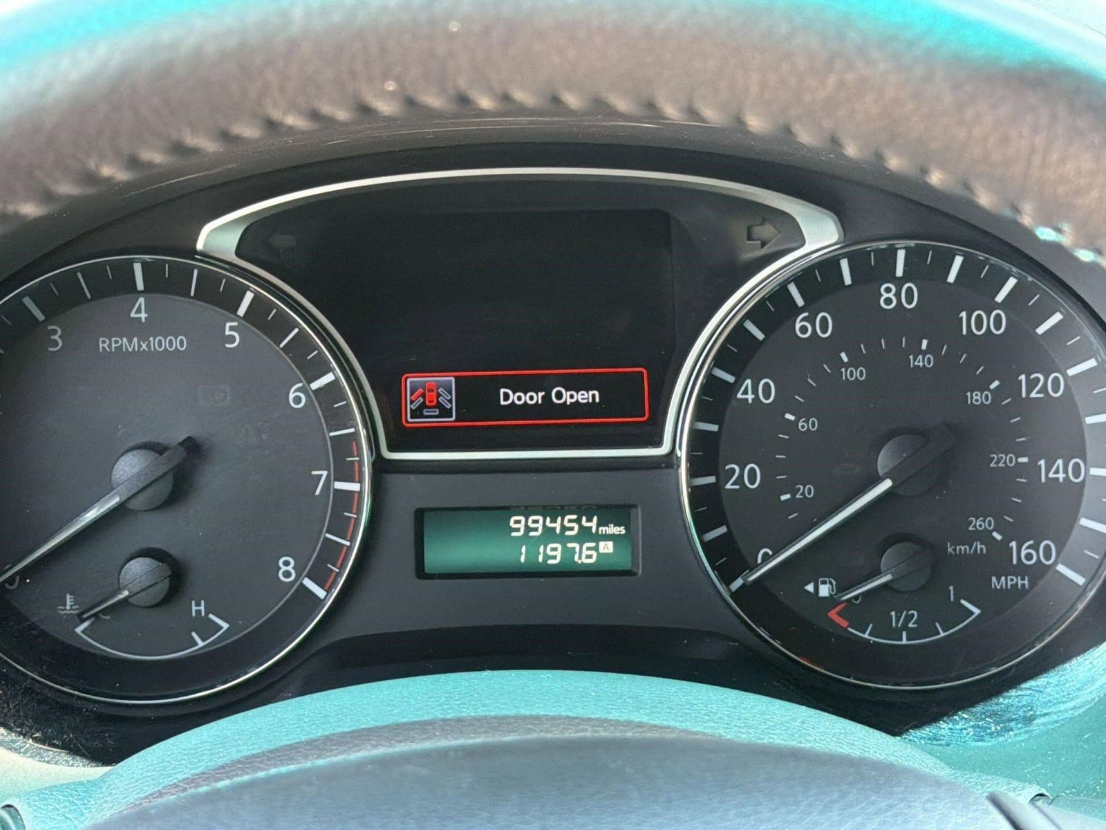 Used 2015 Nissan Altima 2.5 SL w/ Technology Package FWD image 19