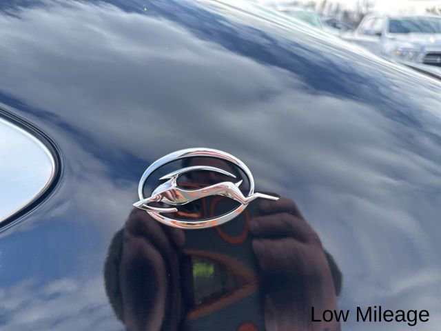 Used 2018 Chevrolet Impala LT FWD image 4