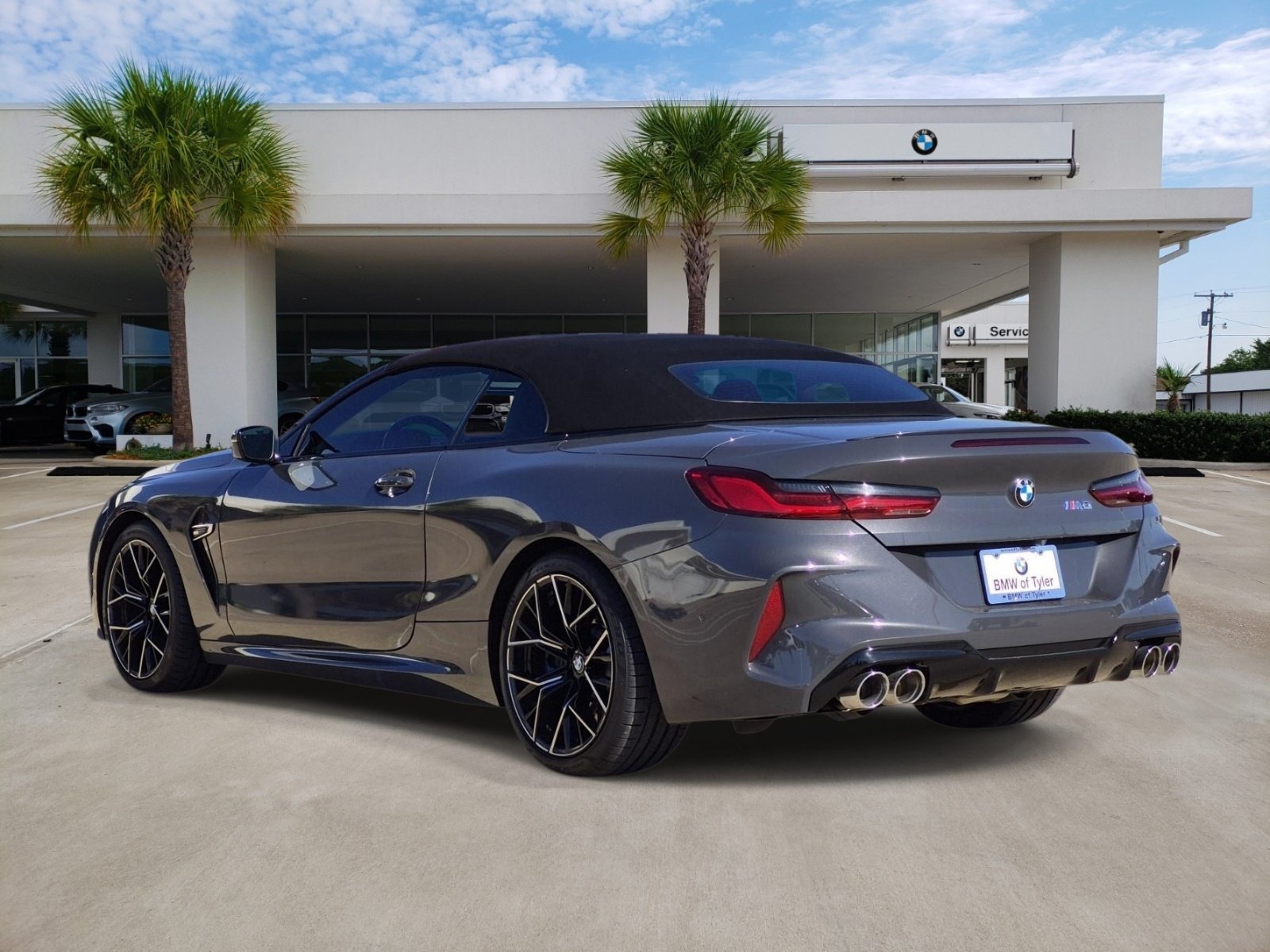 Used 2020 BMW M8 Convertible AWD/4WD image 4