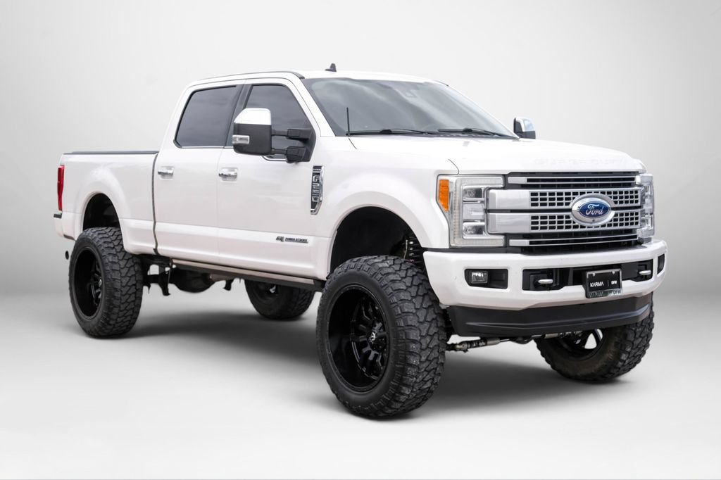 Used 2019 Ford F250 Platinum w/ Platinum Ultimate Package AWD/4WD image 4