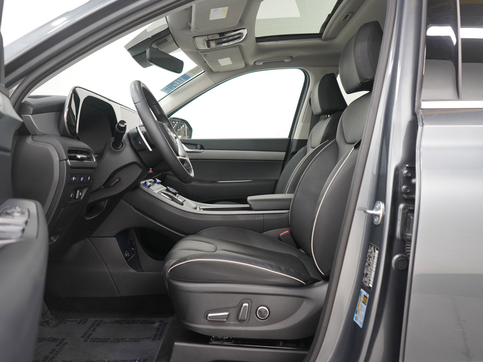 Certified 2025 Hyundai Palisade XRT image 22