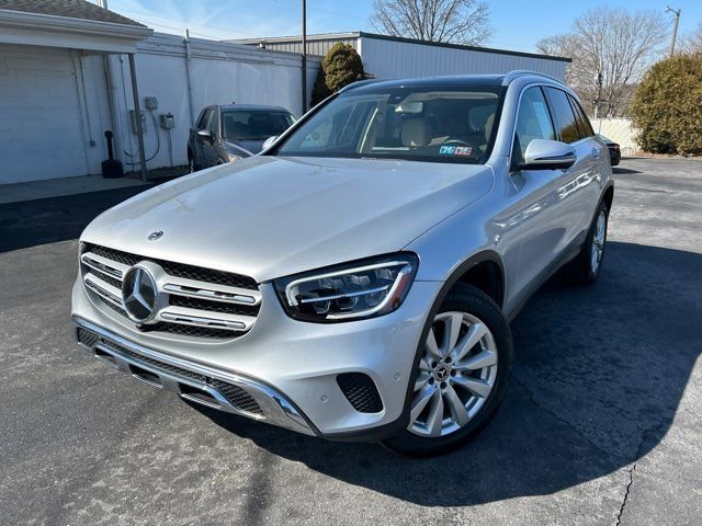 Used 2020 Mercedes-Benz GLC 300 image 2