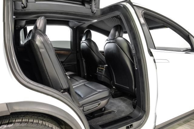 Used 2020 Tesla Model X Long Range AWD/4WD image 40