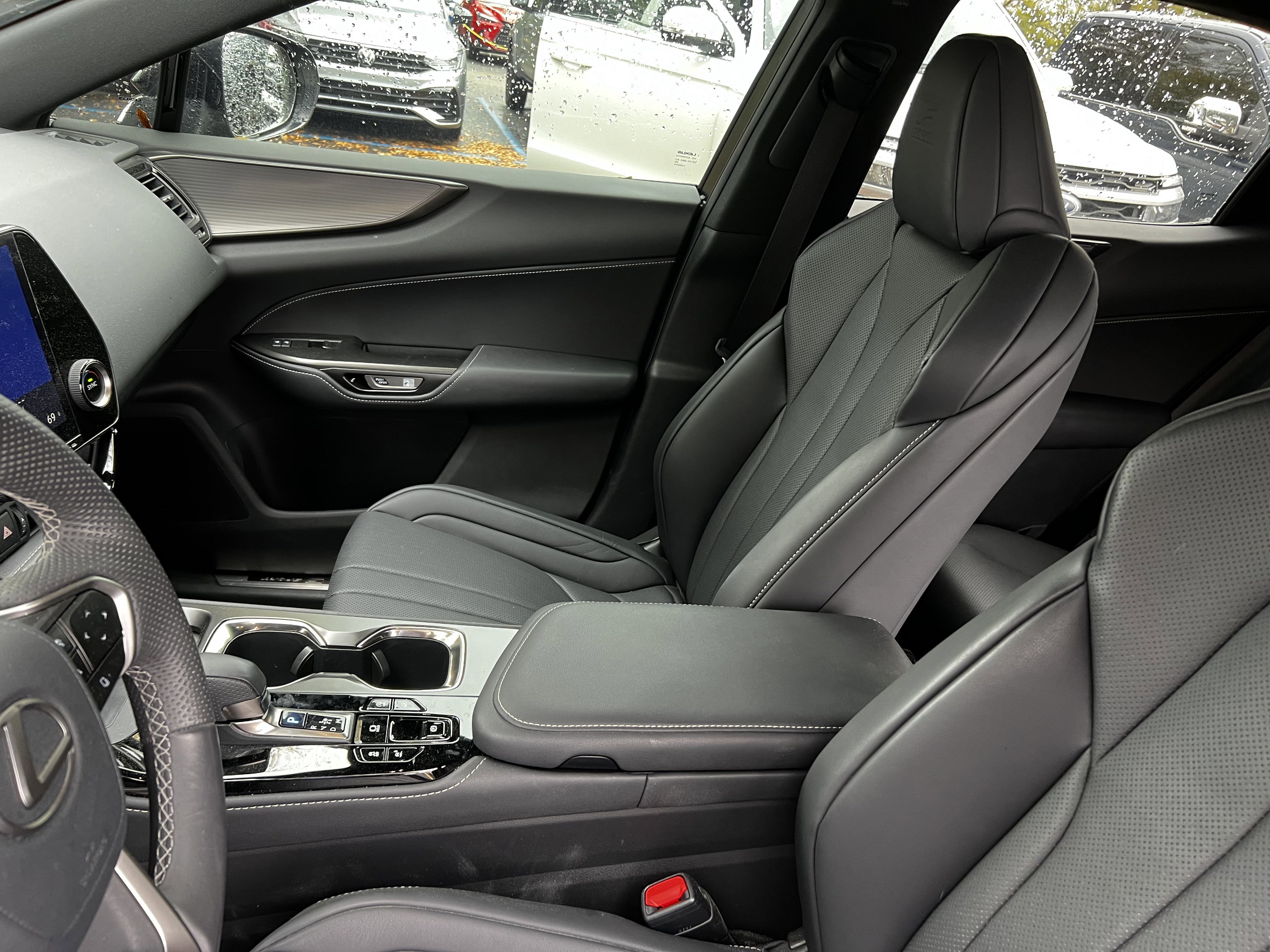 Used 2024 Lexus NX 350 F Sport image 27