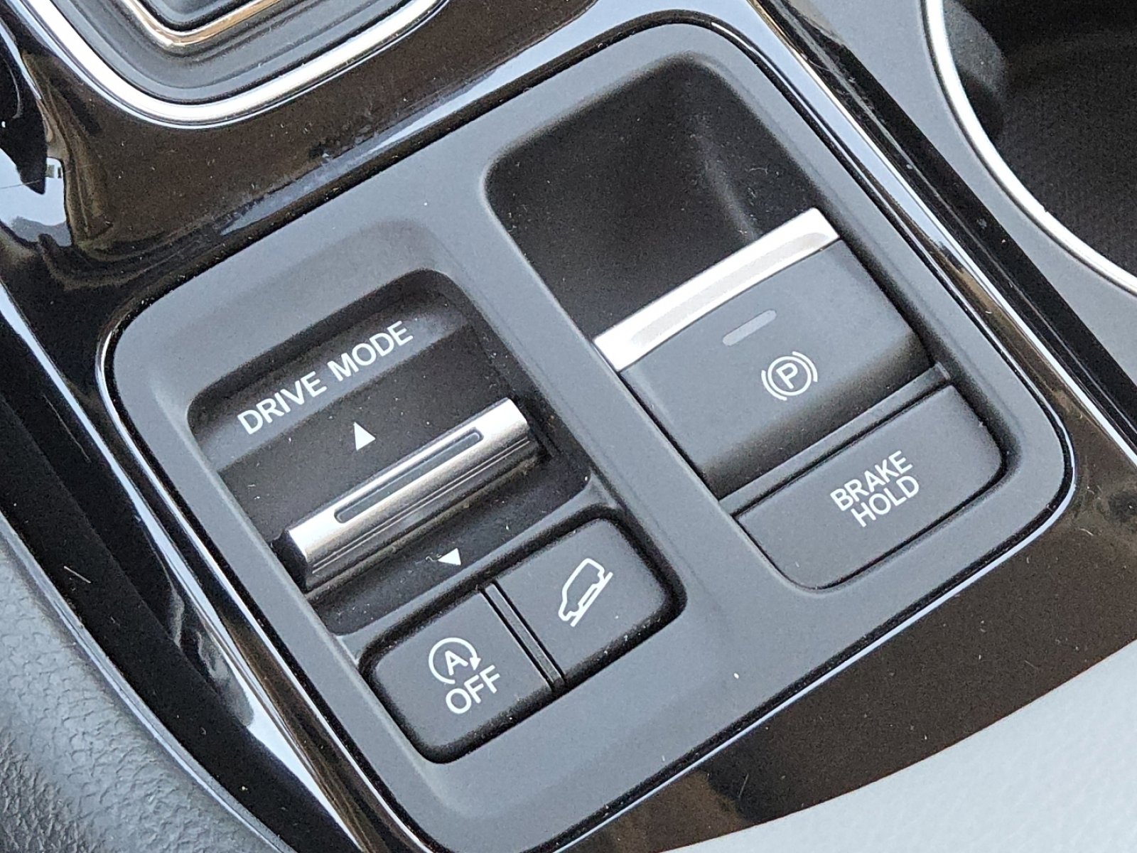 Used 2024 Honda Pilot Touring image 9