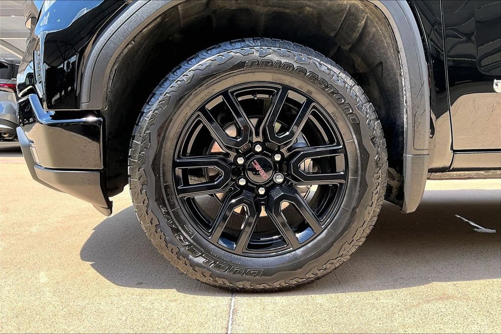Used 2024 GMC Sierra 1500 Elevation AWD/4WD image 11
