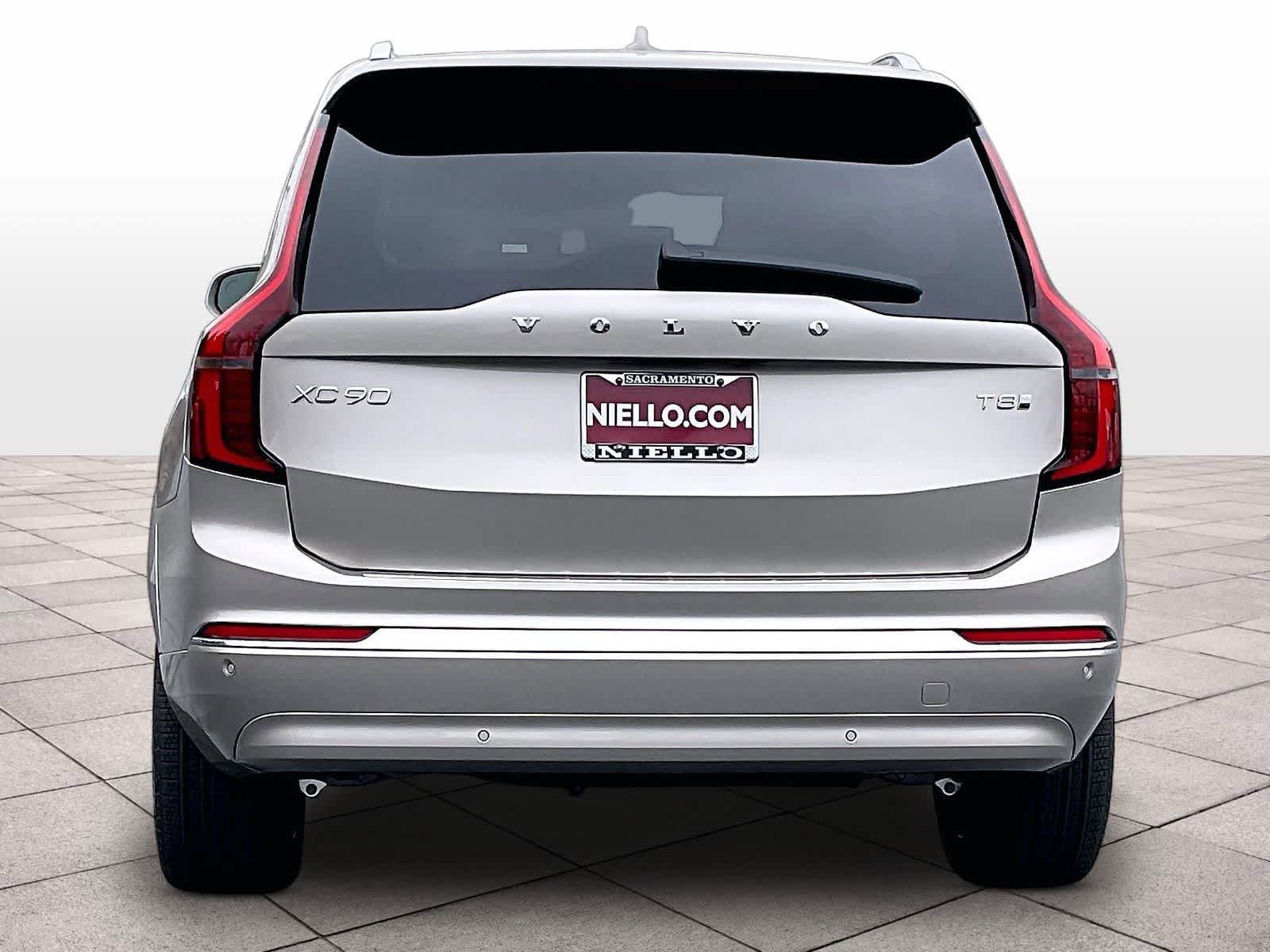 New 2026 Volvo XC90 T8 Plus w/ Protection Package AWD/4WD image 6