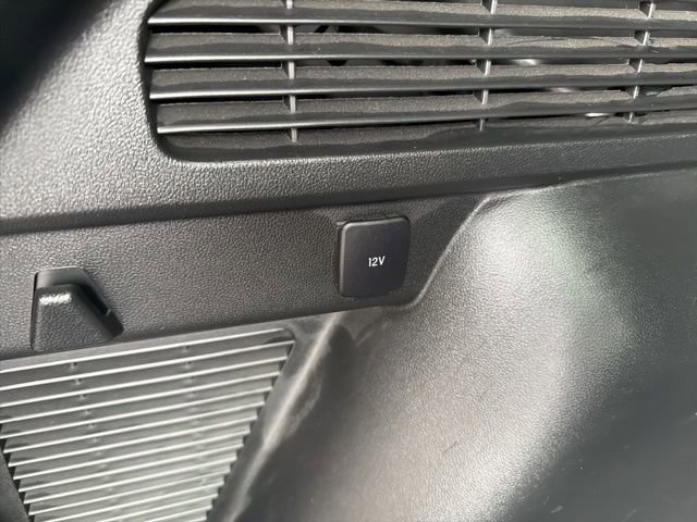 Used 2021 Ford Escape SE image 12