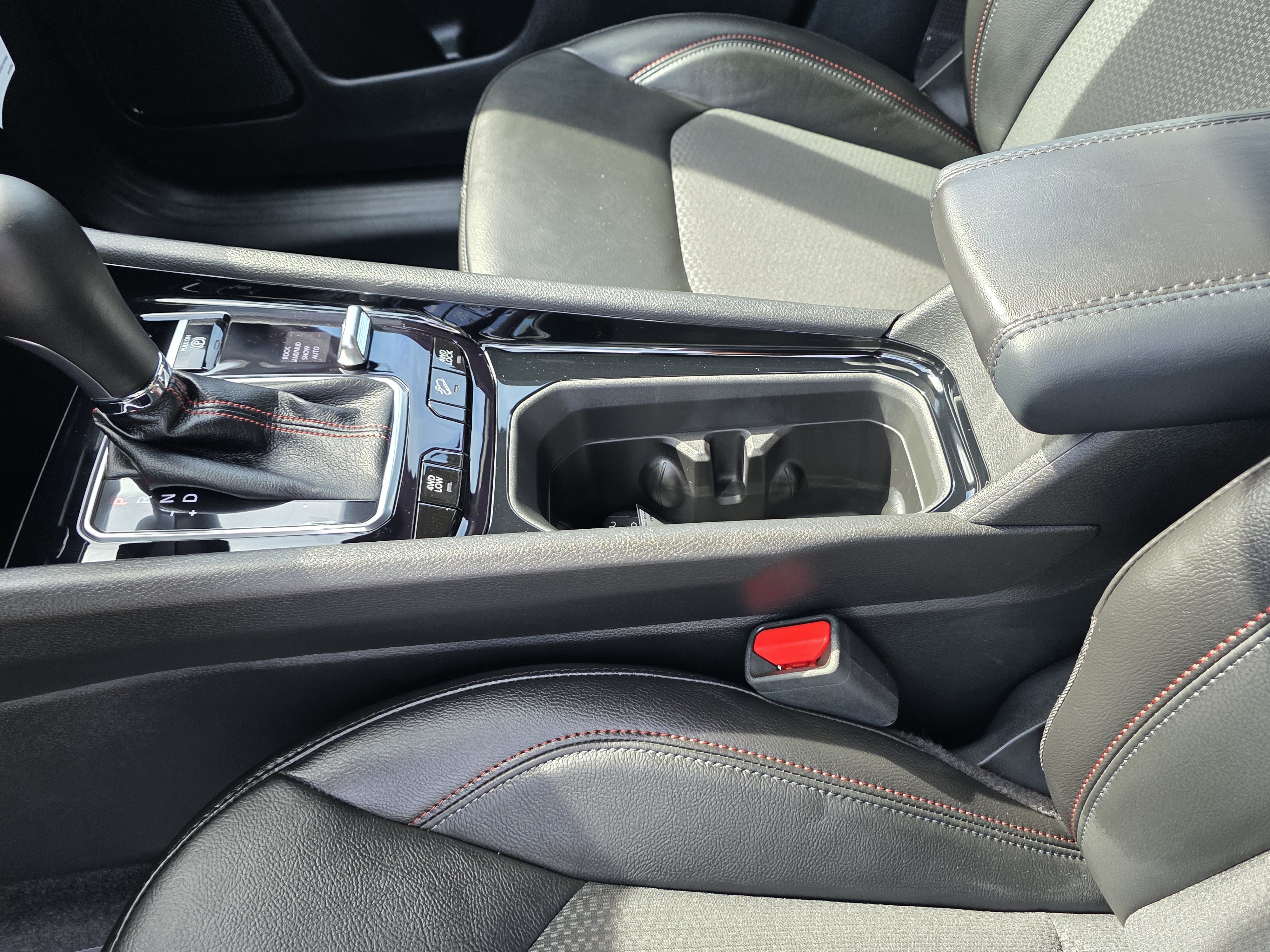 New 2026 Jeep Compass Trailhawk AWD/4WD image 13