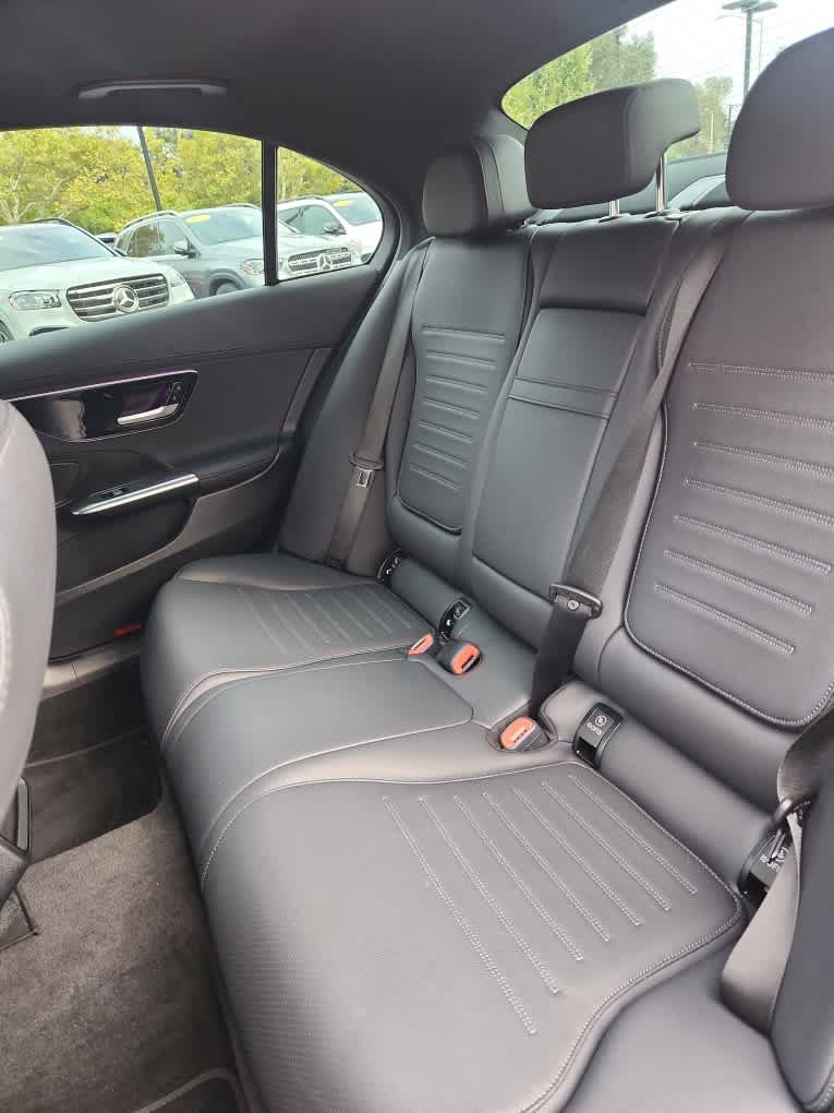 Certified 2024 Mercedes-Benz C 300 4MATIC Sedan image 6
