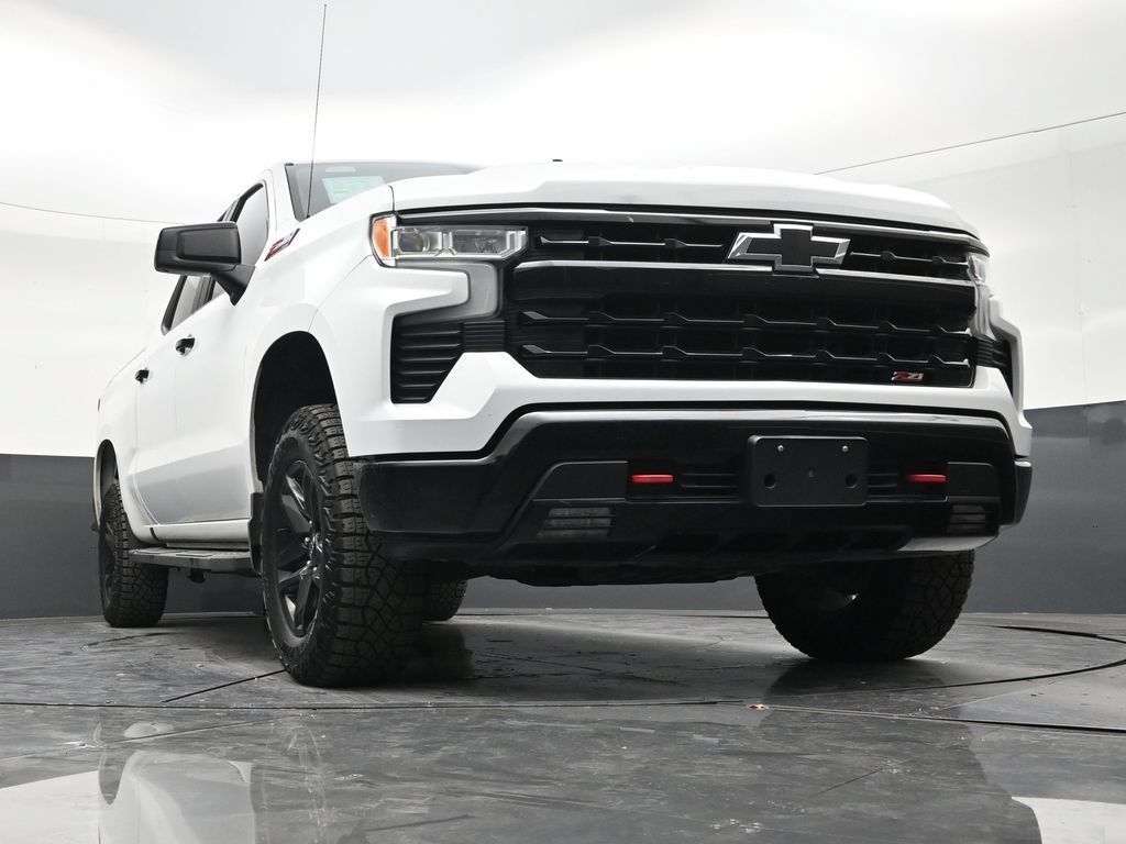 Used 2023 Chevrolet Silverado 1500 LT Trail Boss AWD/4WD image 27