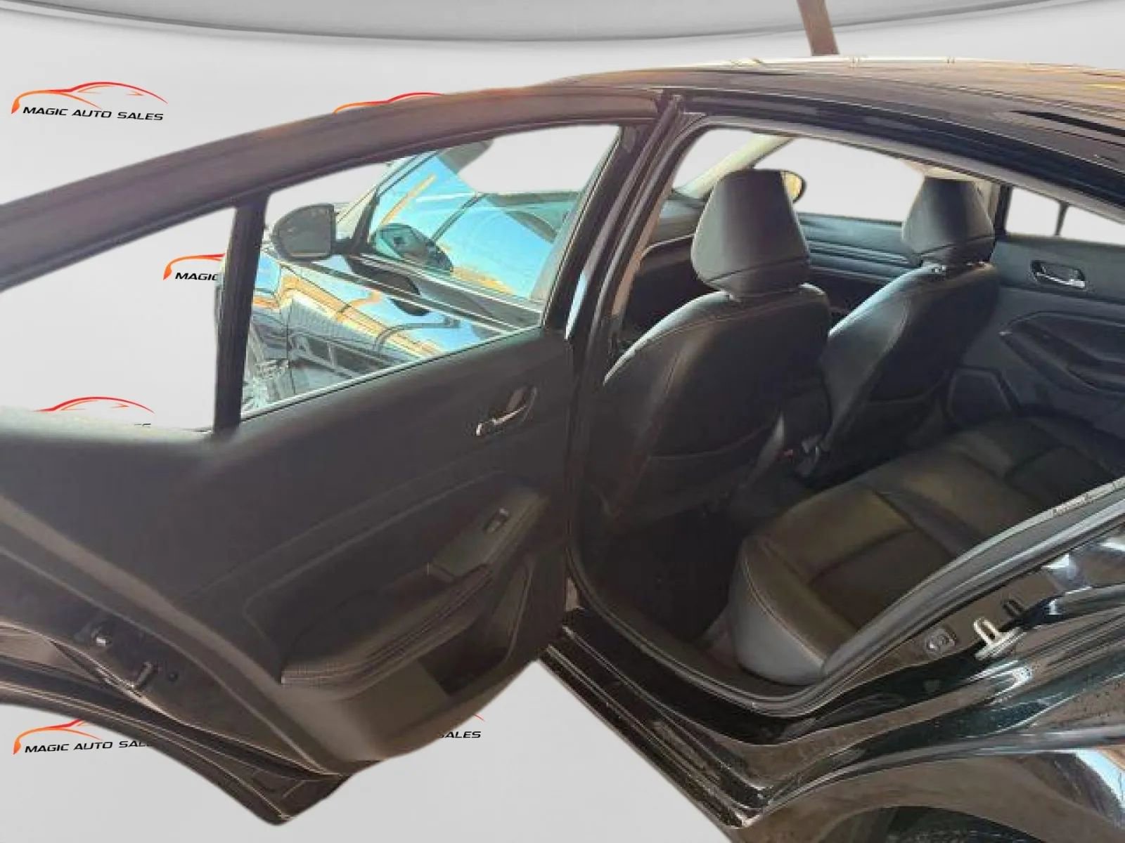 Used 2020 Nissan Altima 2.5 SR image 11