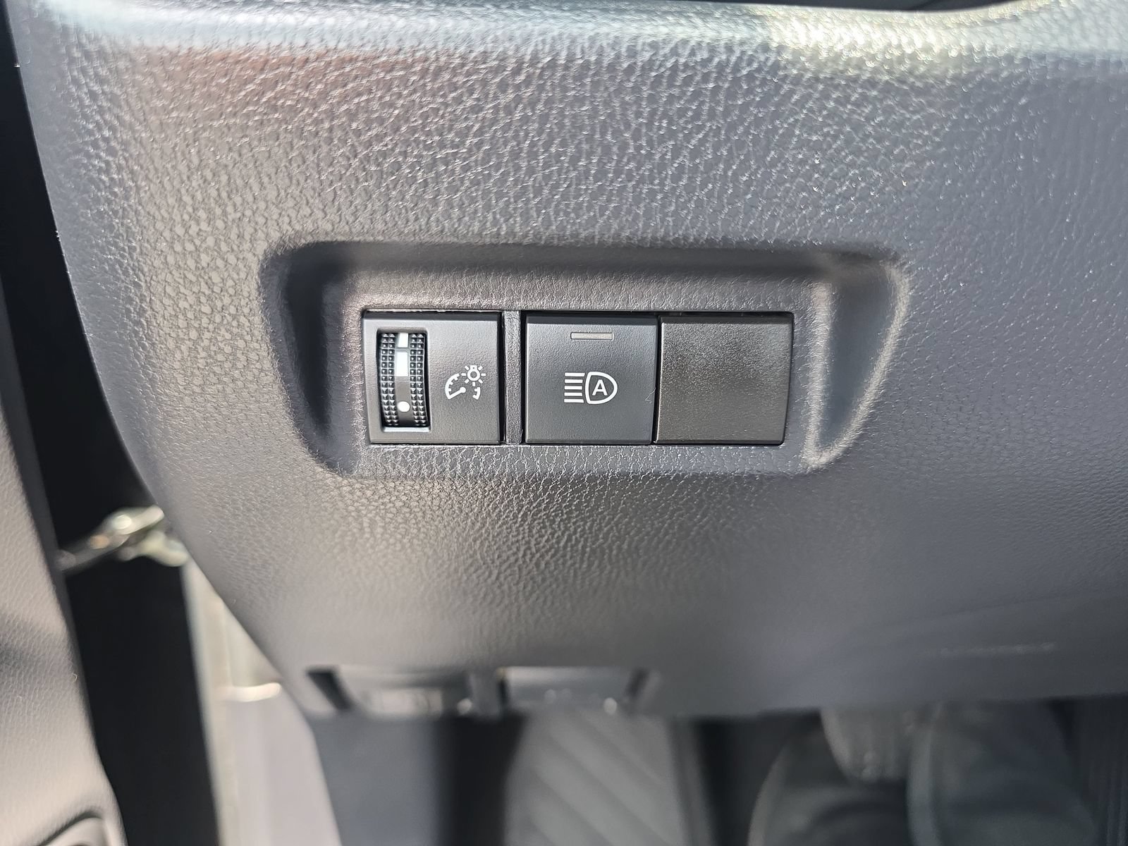 Used 2024 Toyota RAV4 Adventure AWD/4WD image 25
