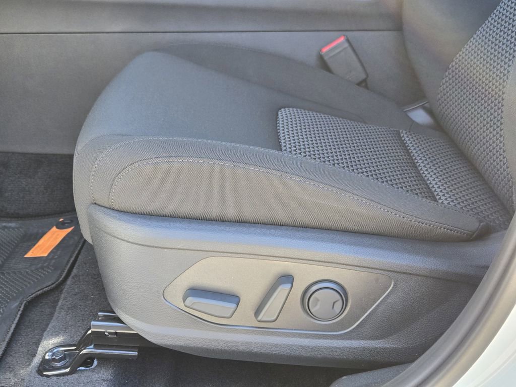 New 2026 Kia Sportage S image 19