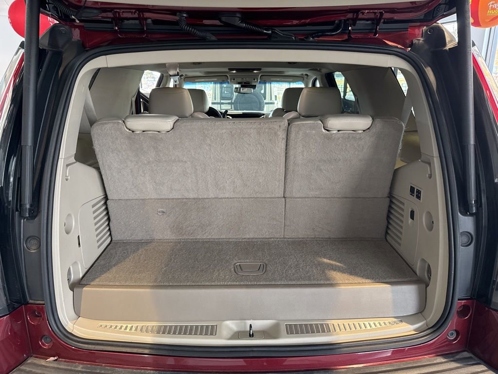 Used 2019 Cadillac Escalade Premium Luxury image 11