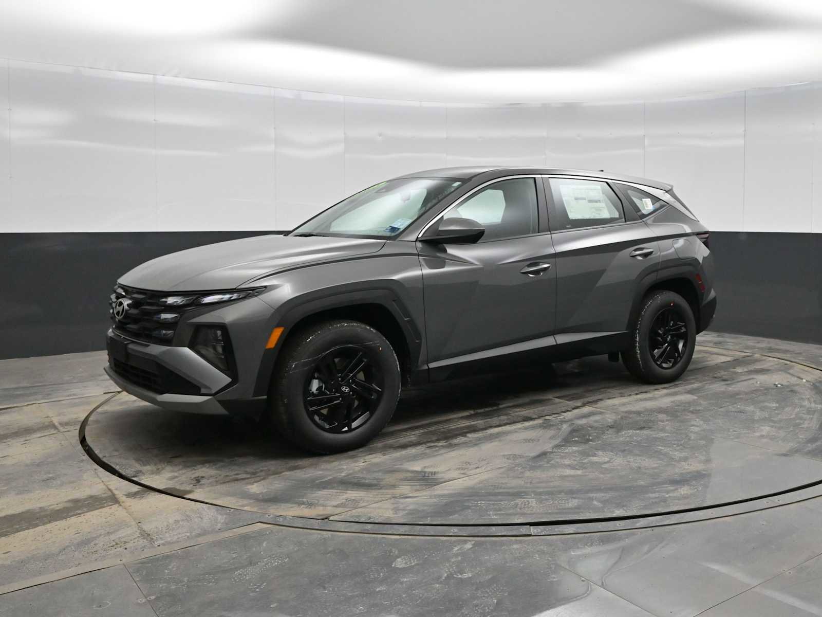 New 2026 Hyundai Tucson SE