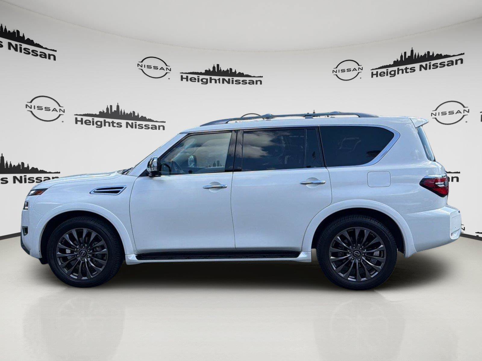 Used 2024 Nissan Armada Platinum w/ Captain's Chairs Package AWD/4WD image 2