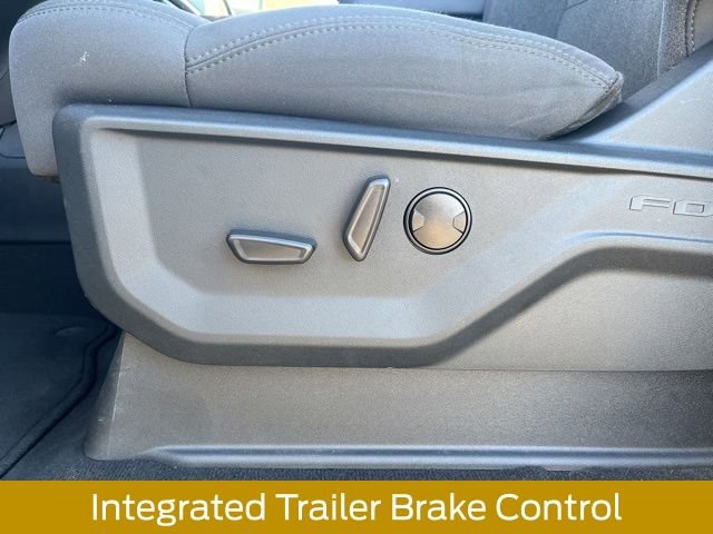 Certified 2025 Ford Expedition Active image 25