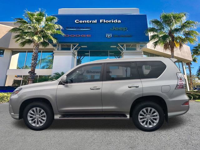 Used 2021 Lexus GX 460 Premium w/ Premium Package image 8