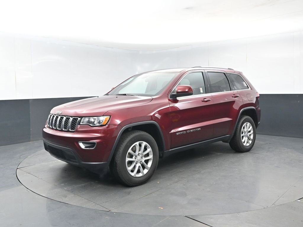 Used 2021 Jeep Grand Cherokee Laredo image 5